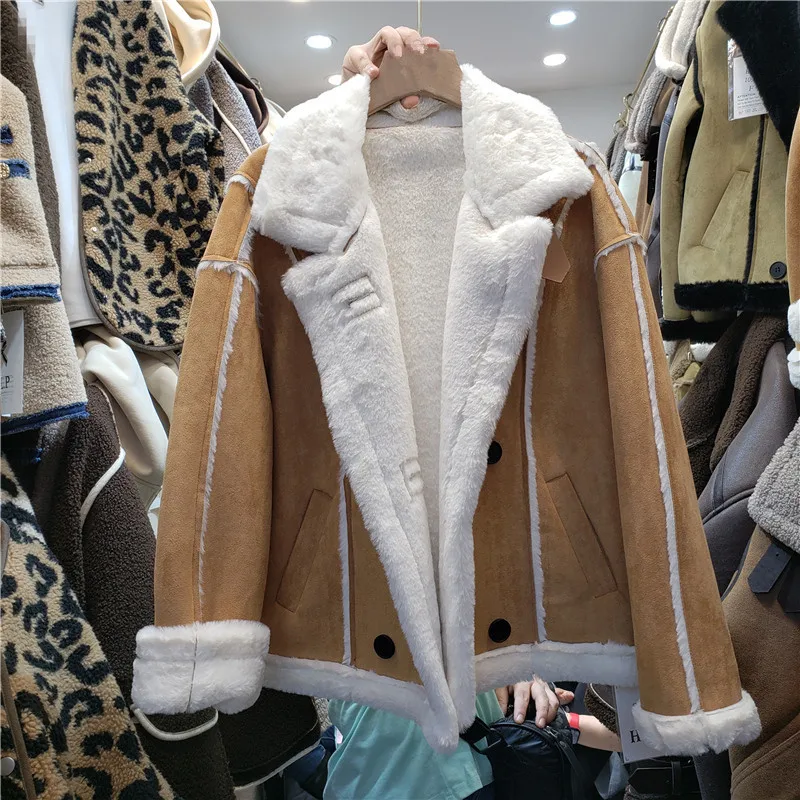 

High Quality Faux Suede Coat For Winter Women 2023 New Thick Warm Lambswool Lined Double-breasted Motorcycle Jacket Female Coats