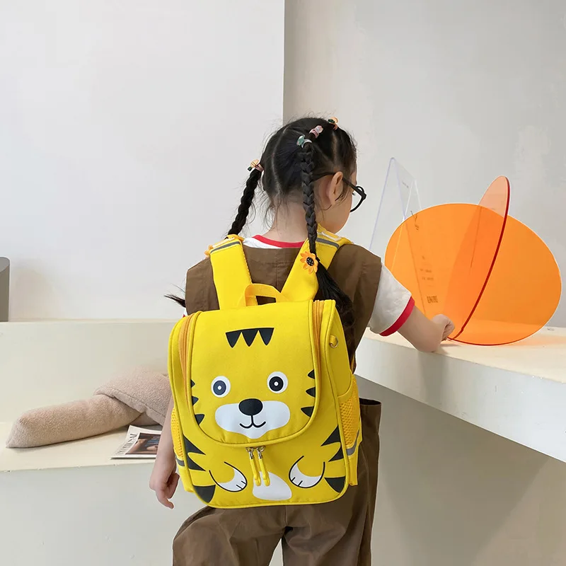 Children's Schoolbag Cartoon Lovely Unicorn Tiger Printed Lightweight Kindergarten Backpack for 3-6 Years Old Boys and Girls