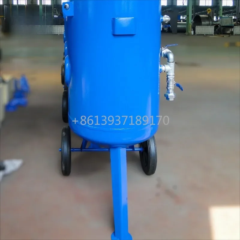 Портативный пескоструйный аппарат и абразивный емкостью 100 л/200 л