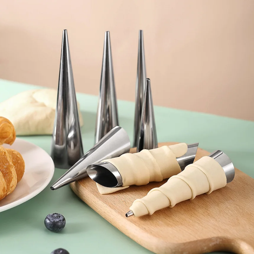 

1pcs High Quality Conical Tube Cream Mold Bread Moulds Stainless Molds Croissants Cone Horn Spiral Steel Roll Pastry Cake