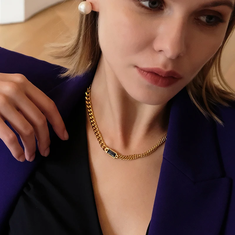 

Ожерелье-чокер из нержавеющей стали с геометрическим покрытием и титановым покрытием