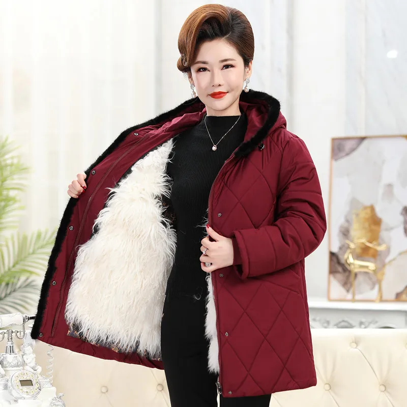 Флисовая куртка на хлопковой подкладке для среднего и пожилого возраста женская