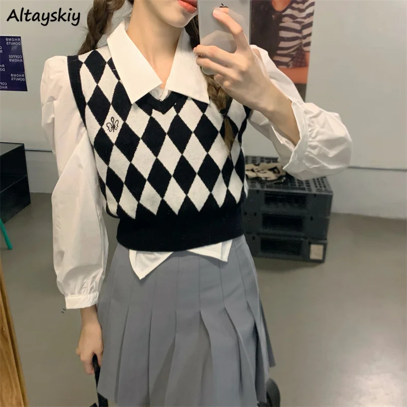 

Argyle Sweater Vest Women Retro Loose-fit Knitting Vests All-match High Street V-neck Sleeveless Sweaters Mujer Korean Fashion