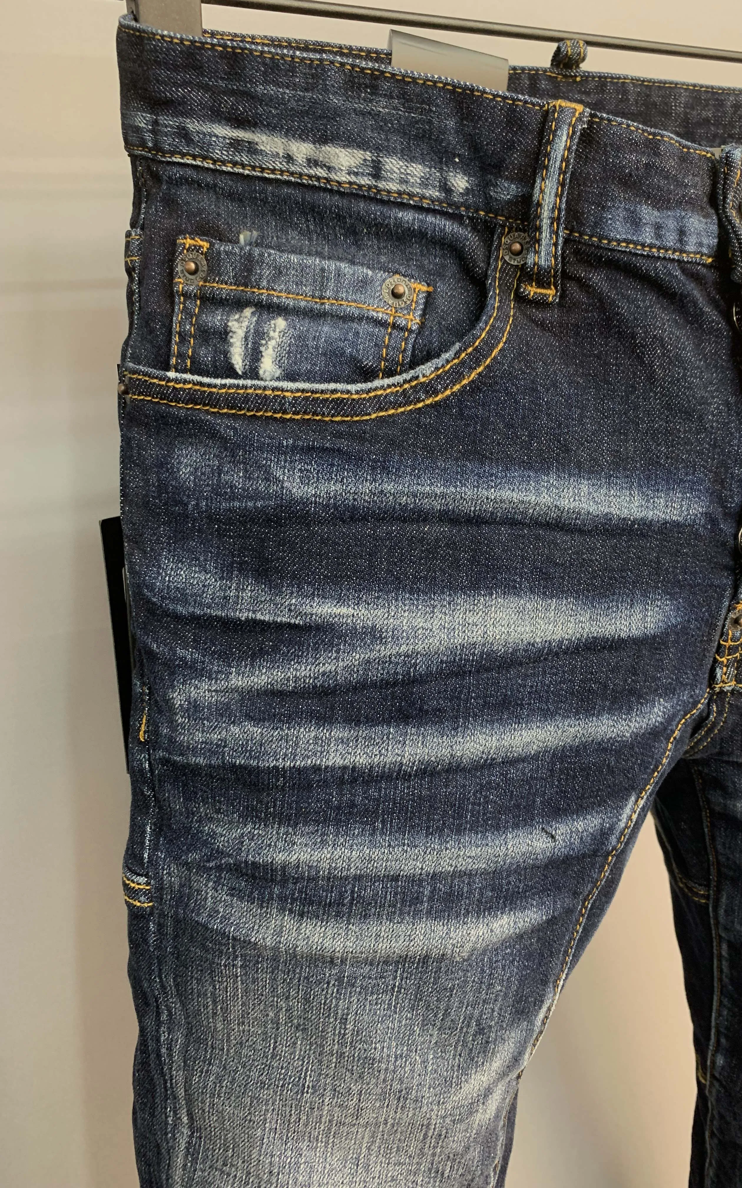 2023 Spring/Summer New Jeans Men's Fashion Men's Washed and Worn Hole Patch Paint 3D Cut Straight Barrel Blue