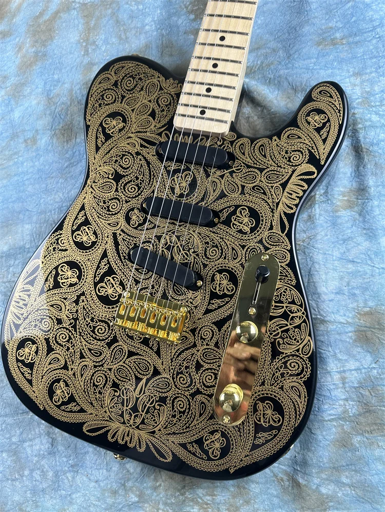 Электрогитара Tailai черные и золотые аксессуары быстрая доставка в комплекте