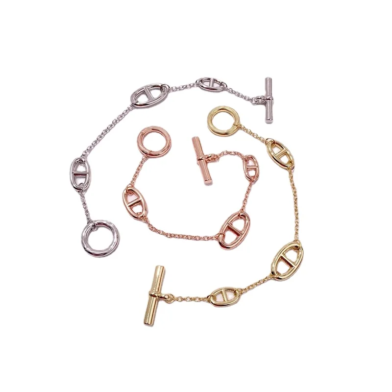 Женский изящный браслет в виде кофейных зерен с подвеской-носом |