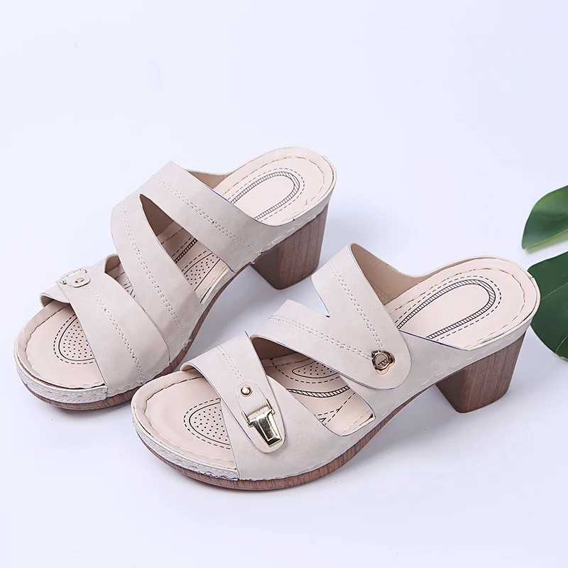 

Summer Beach Shoes Large Size Fashion Women's Slippers Casual Shoes Breathable Short Heel Outdoor Casual Slippers