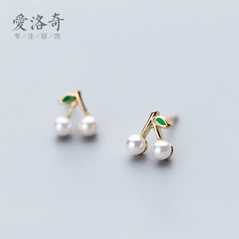 

s925Silver Stud Earrings for Women Korean Style Sweet Fresh Golden Cherry Shell Pearl Ear Studs Mini Ear Rings
