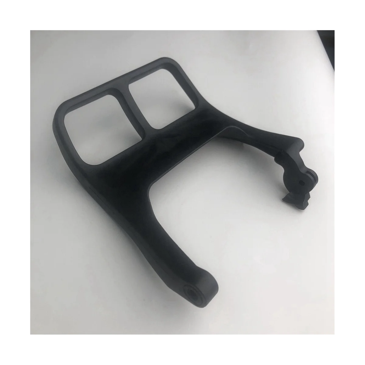 Защита ручки крыла подходит для креплений тормозной перегородки STIHL MS341 361