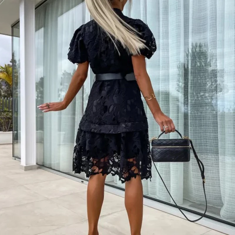 Женское длинное ажурное платье элегантное цветочное кружевное с буффами на