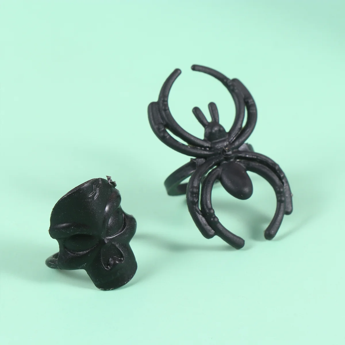 

Ringkids Finger Bat Plasticskullaccessories Rings Supplies Bag Favors Party Stuffers Spider