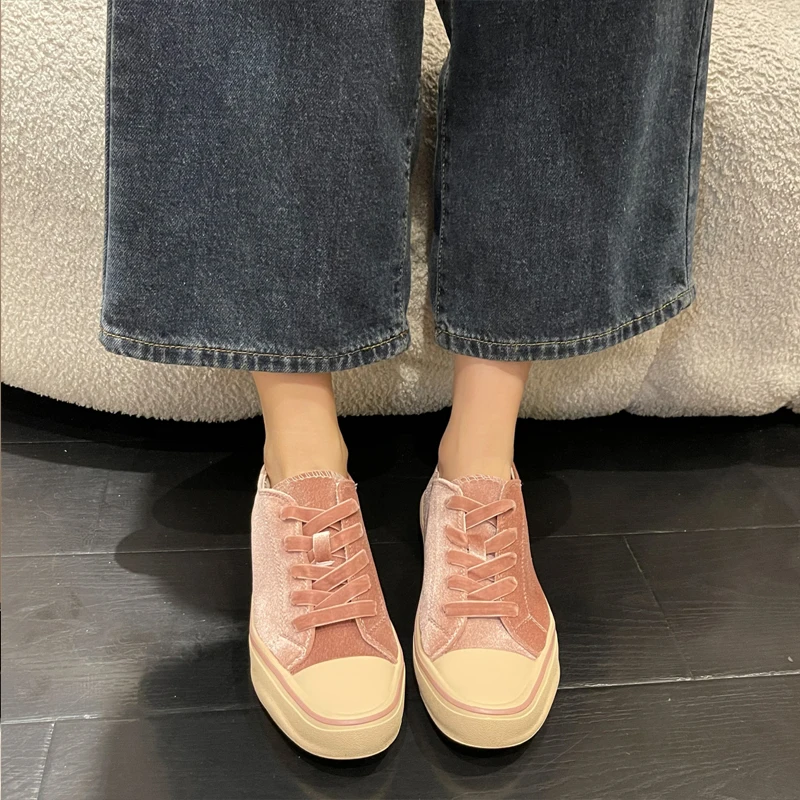 Women Luxury Velvet Sneaker Riband Lace-up Thick Sole Street Shoes Ladies High Fashion Brand Design Pink Green Velour Zapatos