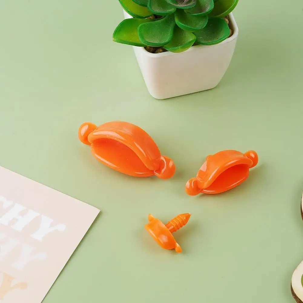 

Net Red Small Yellow Duck Mouth With Mouth Side Duck Mouth Type Bottom Mouth Flat Corner Thread Duck With Mouth I9g7