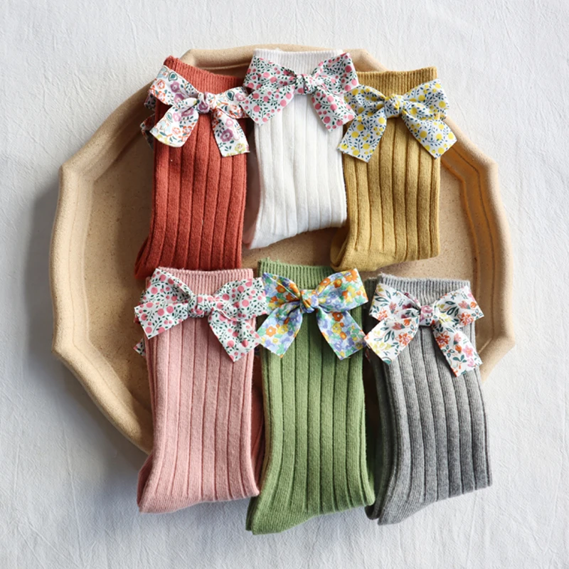 

HoneyCherry Court Style Baby's Socks All-match Medeum Hight Babies' Socks Western Style Small Floral Bow Sunken Stripe Stockings