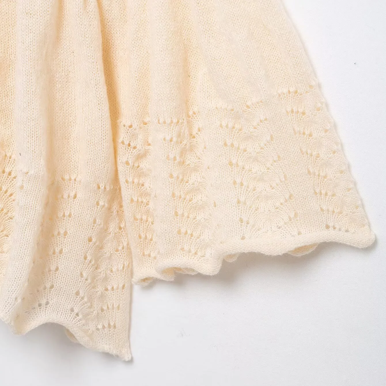 Myst &amp Za 2022 новый летний вязаный свитер с v-образным вырезом сложенный дизайн