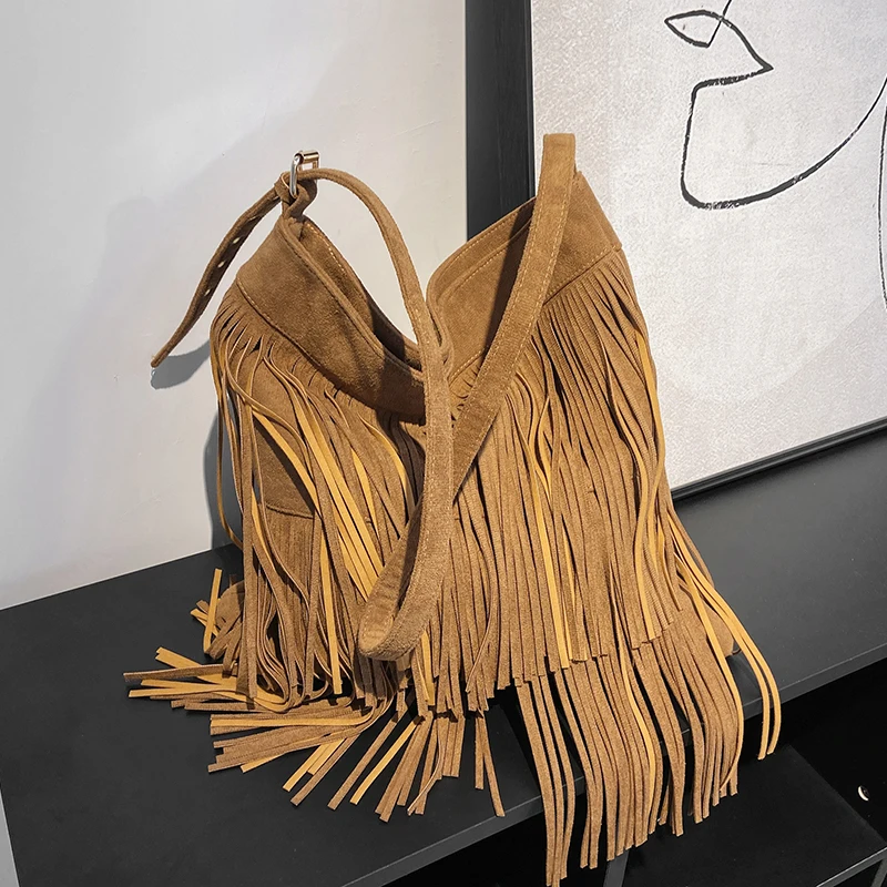 Bohemian Brown Personality Handbag for Women 2023 Summer women's Bag Large capacity retro shoulder crossbody Tassel bags purse