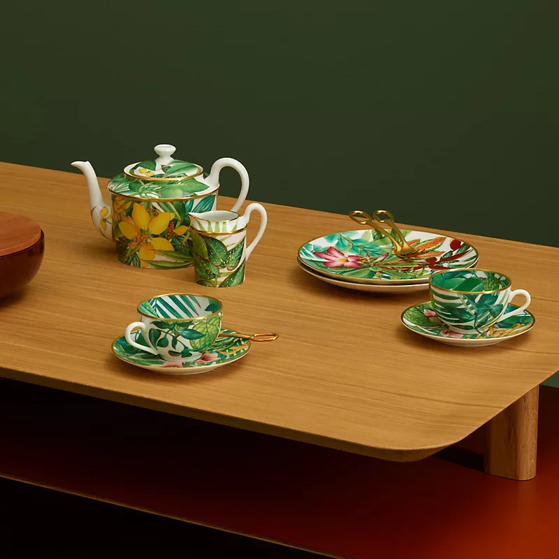 

Luxury Rain Forest Bone China Dinner Set Art Tableware Dinner Plates Set Charger Plates for Wedding Pasta Plate With Bowl Gift F