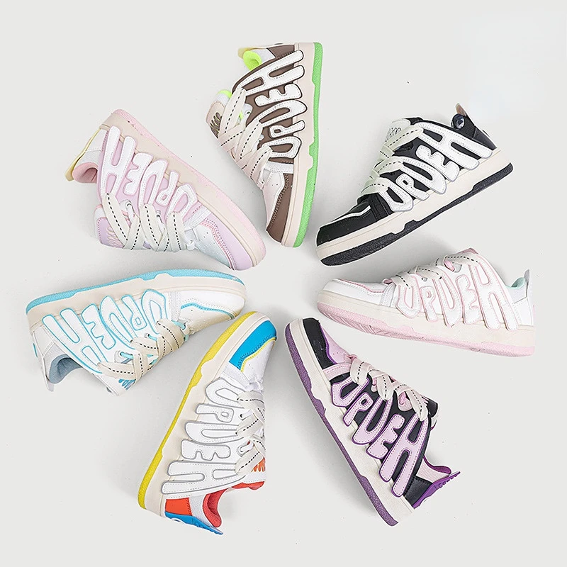 

Men Classic Punk Hip-hop Skateboard Shoes Fashion Letters Bread Sneakers Couples Students Outdoor Sports Casual Shoe Women Shoes