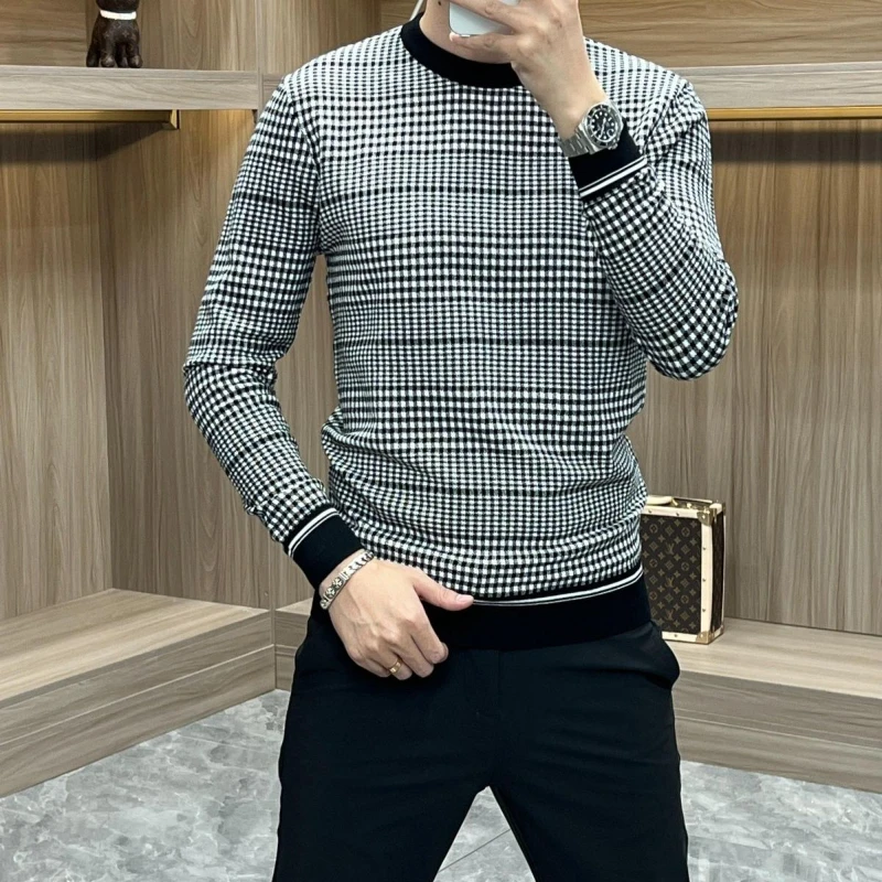 Умные повседневные осенне-зимние свитера мужские в клетку с круглым вырезом