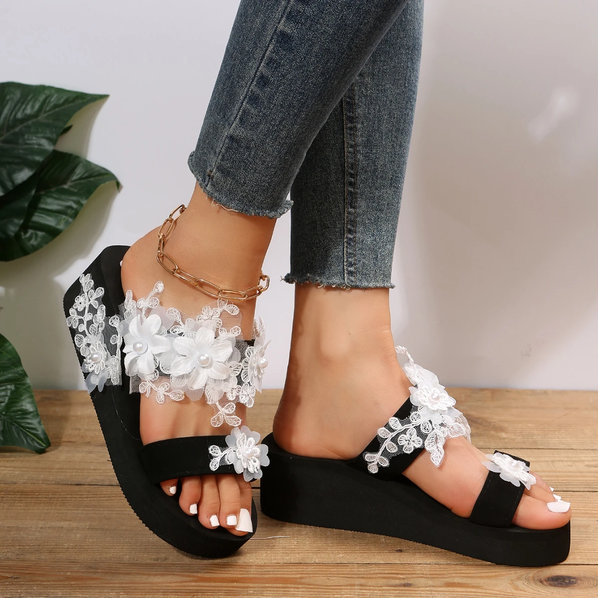 Flowers Flowers Wedding Bride Elegant Flat Women's Sandal Summer 2023 Footwear for Woman Party Lady Shoes Without Heels Casual