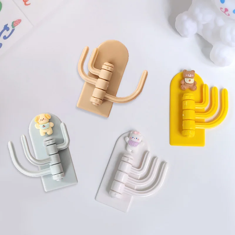

Creative Cartoon Three-Hook Hooks Cute Plastics Animals Self-Adhesive Wall Mounted Rotating Hanger Sticky Hook Storage Rack