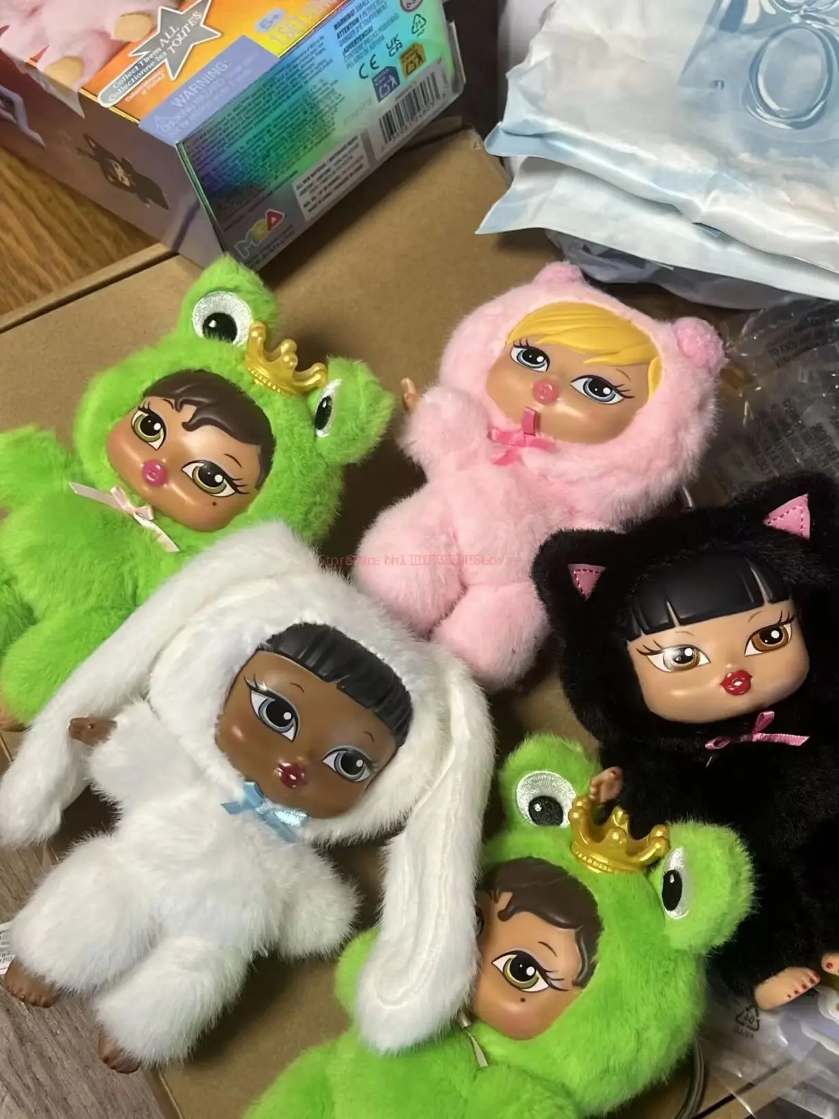 Горячая новинка: Серия кукол Bratz Mga Bratziez Iconz – Загадочная коробка-сюрприз (Blind Box) с коллекционными аниме-фигурками Kawaii, милыми плюшевыми игрушками и украшениями – идеальный подарок (art.: 3920dac4b87f8) - 3920dac4b87f8