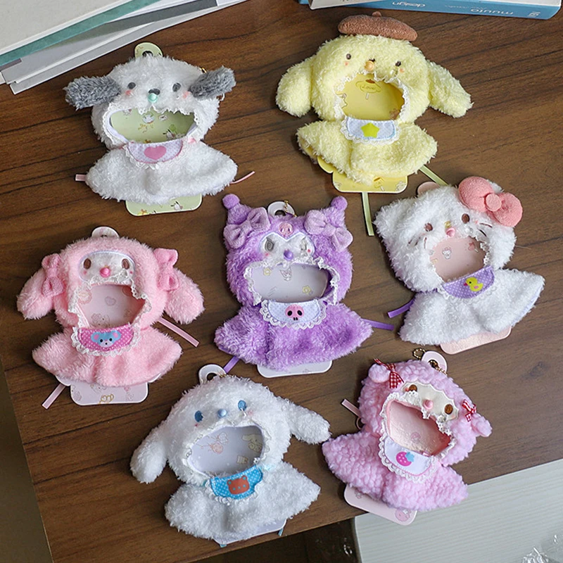 Фото Sanrios Kuromi Cinnamoroll, одежда для кукол, брелок, милая мелодия, съемная накидка, плюшевый наряд, сменный костюм для коллекционеров, подарки №1