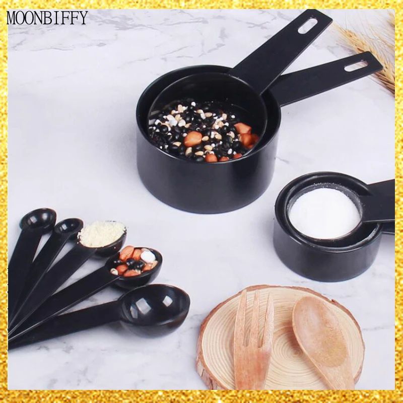 

10 Pieces Measuring Cups and Measuring Spoons Silicone Handle Kitchen Measuring Tools Milk Powder Spoons Kitchen Baking Cutlery