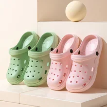 Women's Summer Outdoor Beach Shoes Big Toe Holey Shoes for Women Men Croc Sandals Wrapped Slippers 