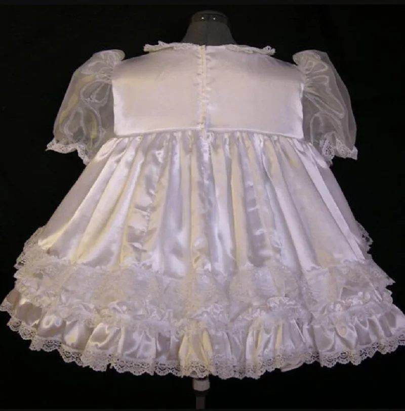 Милая белая короткая юбка французской Сисси прозрачная пряжа на плечах милая