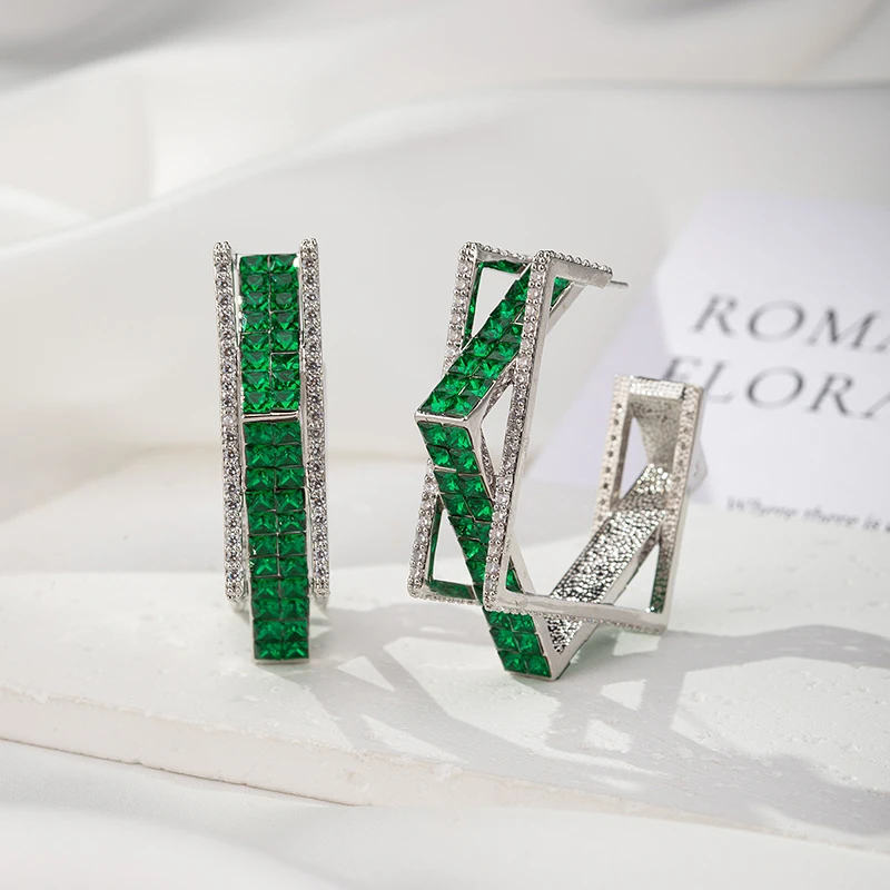 Большие круглые серьги-кольца SENYU с фианитами класса ААА