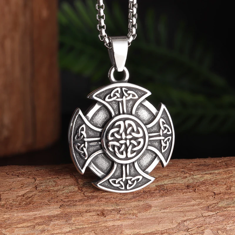 

Fashion Vintage Viking Celtic Knot Cross Pendant Necklace Men Women Witch Eternal Trinity Knot Irish Symbol Amulet Jewelry