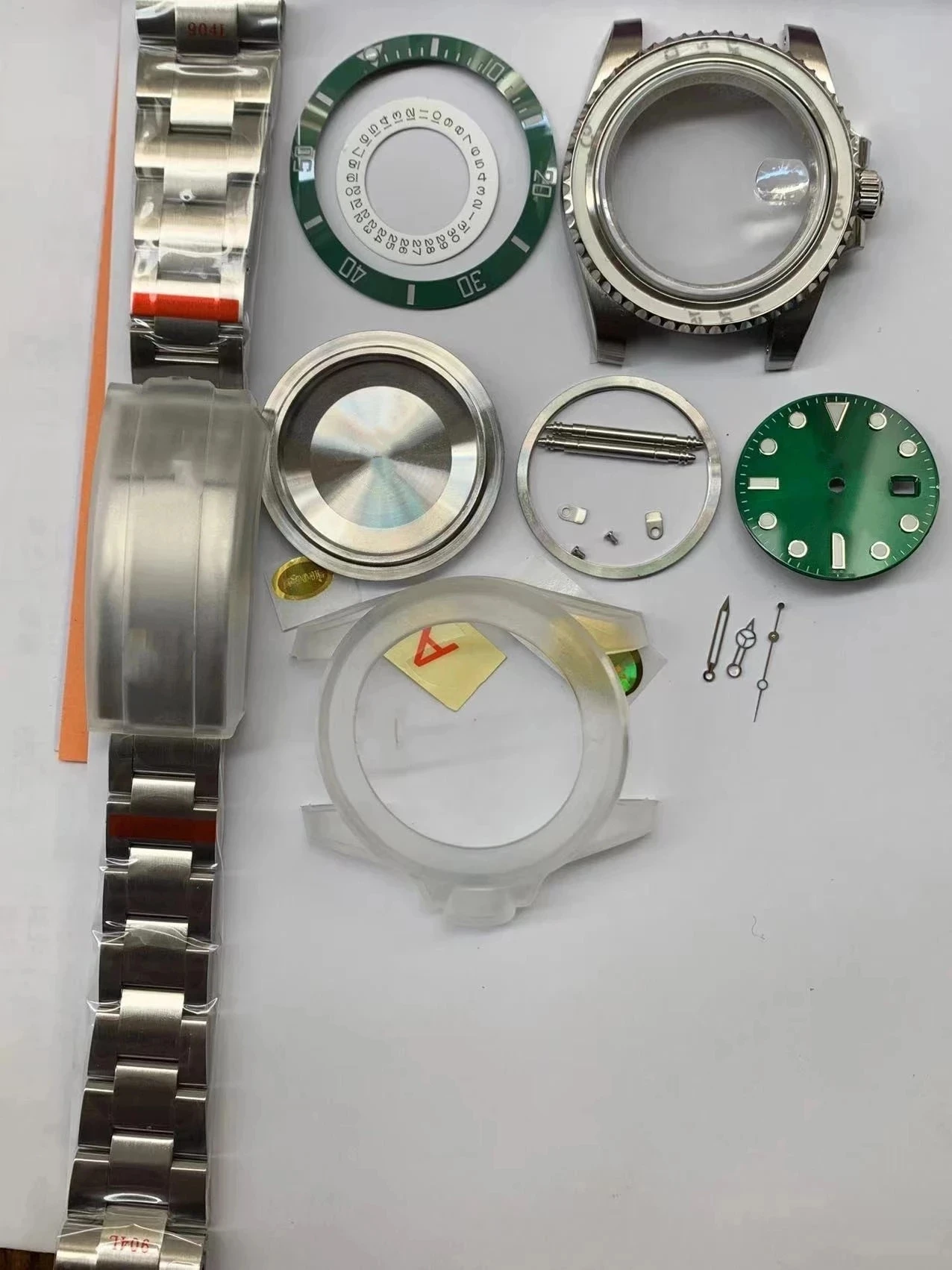 

40mm Watch Case Set/Dial/ Hands/Bracelet Mechanical Watch 904L Stainless Steel Ceramic Bezel for 2824/2836/3135 Movement