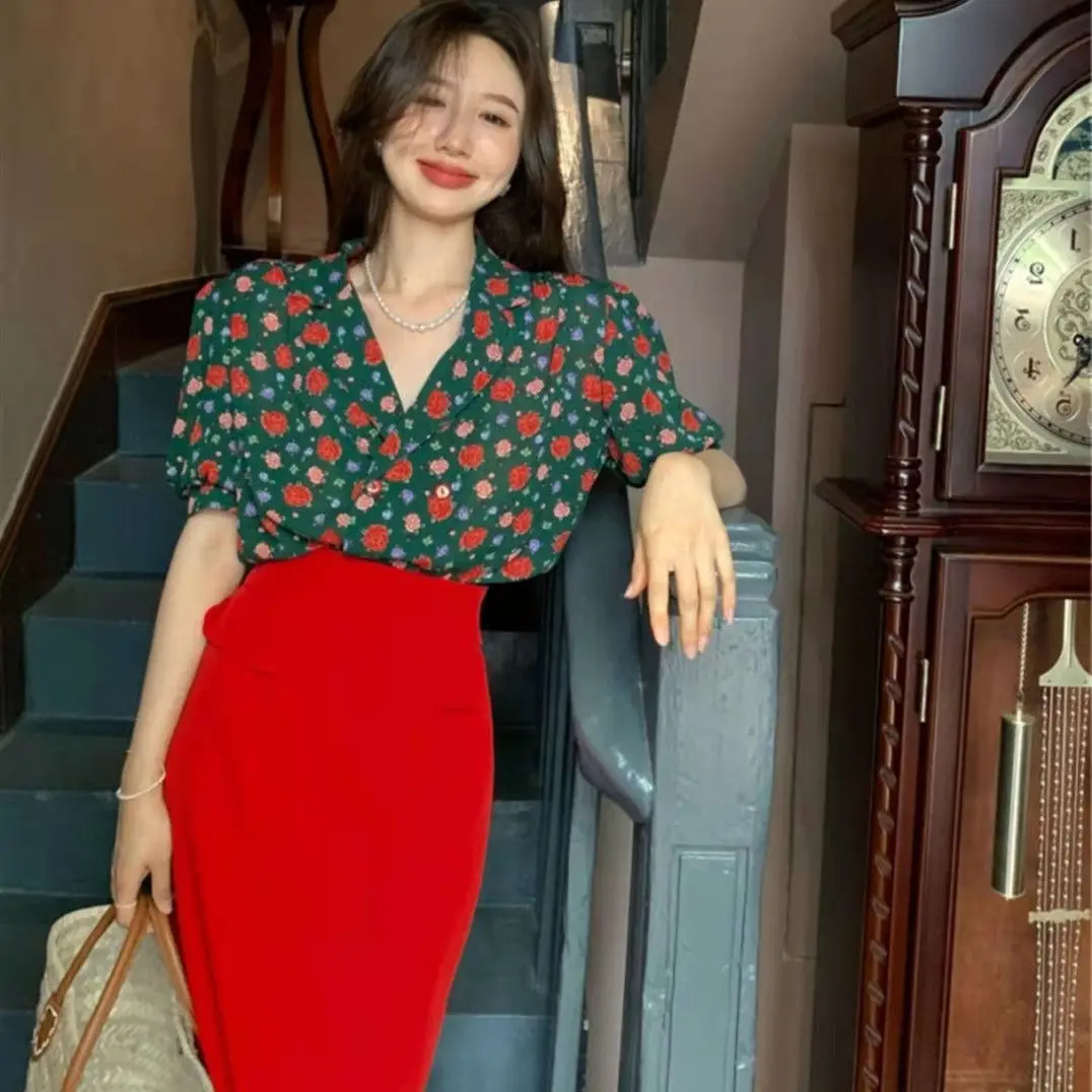 

2022 Women's Summer Retro Fashion Suits Female Short Sleeve Floral Shirts and High Waist Slim Skirts Ladies Two-piece Sets Y136