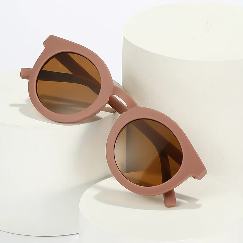 

2022 Retro Round Sunglasses UV Protection Vintage Fashion Women Sunglasses Travel Sun Shades Photo Catwalk Glasses