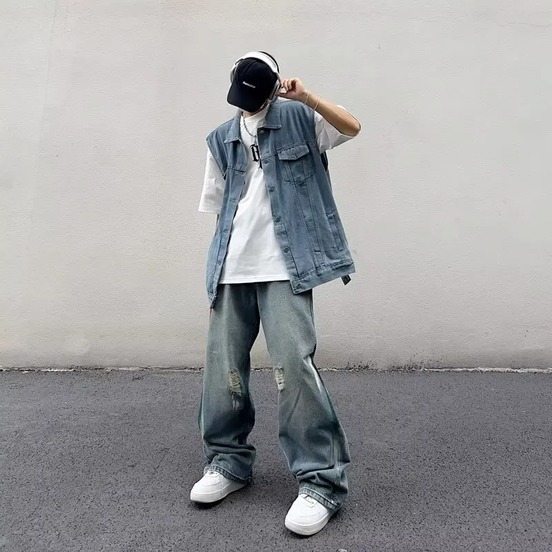 Джинсовый жилет мужской с потертостями модная мотоциклетная ковбойская куртка