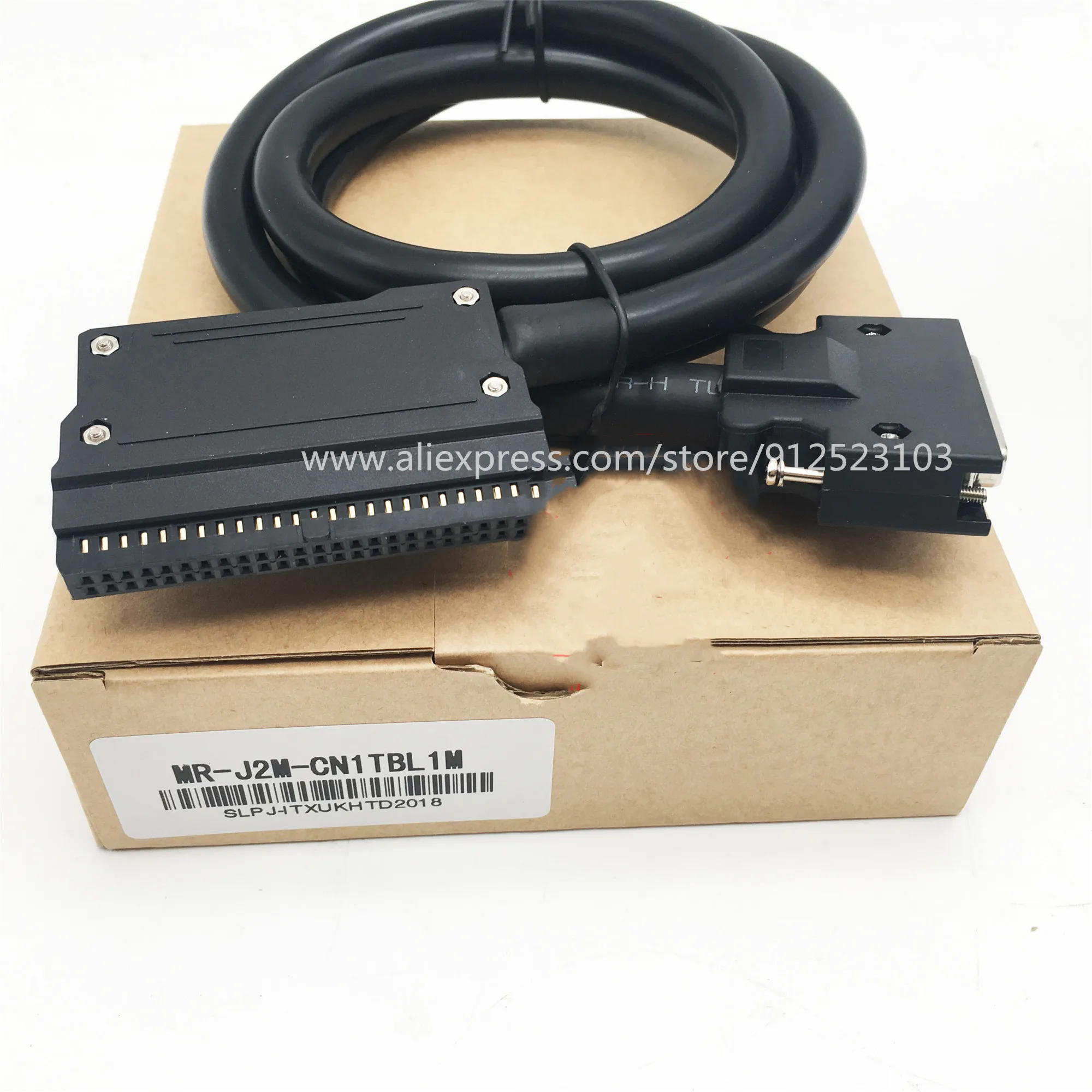 

MR-J2M-CN1TBL 0.5m 1m Terminal Board Cable for MITSUBISHI Servo Use with MR-TB50 MR-J2M-CN1TBL05M MR-J2M-CN1TBL1M