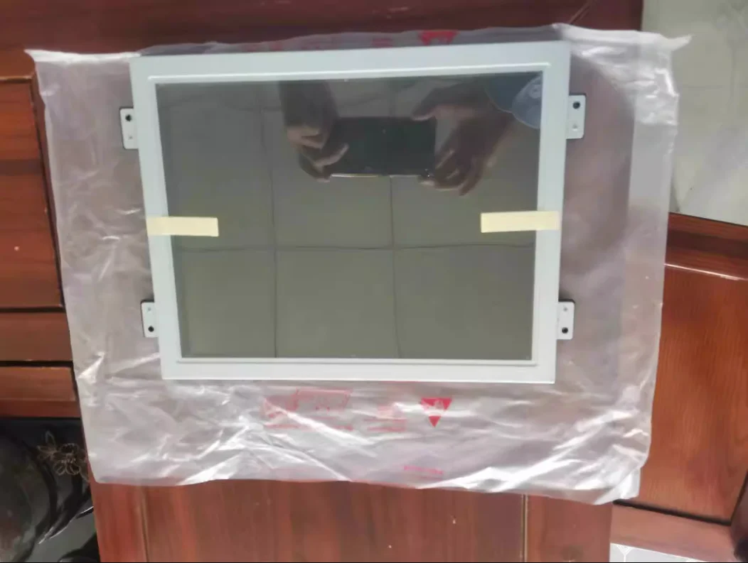 

Оригинальный ЖК-экран 12,1 дюйма LT121AC53000 подходит для ремонта и замены ЖК-экрана Бесплатная доставка