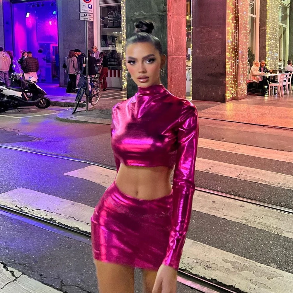 Женский комплект из двух предметов короткий топ с высоким воротником и длинным