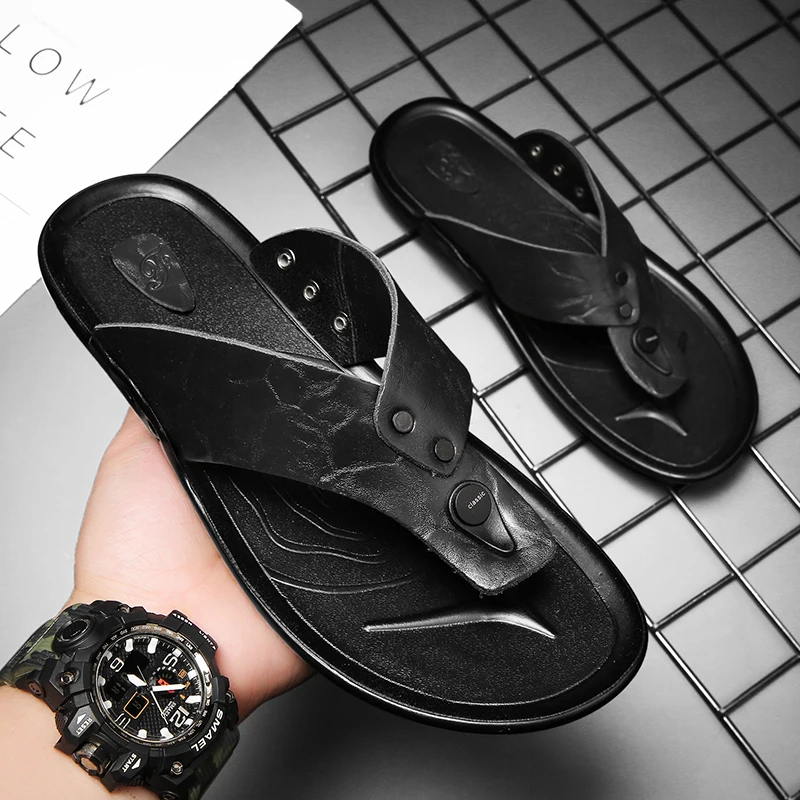 Hot Sale Leather Men's Vacation Beach Sandals Travel Leisure Outdoor Flip-Flops Lager Size Indoor Home Slippers 38-45#