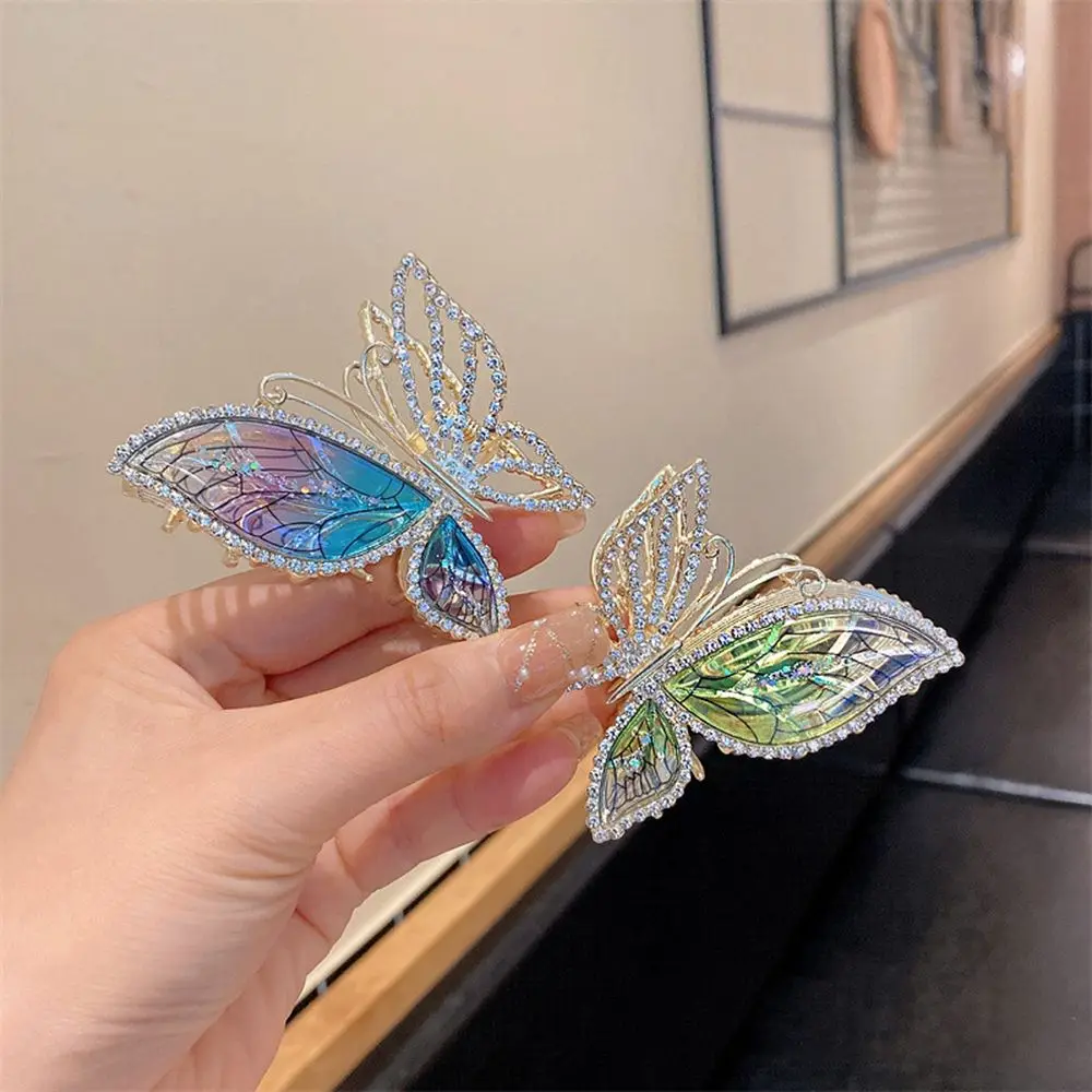 

Girl Hair Clip Simple Rhinestones Female Hair Accessories Butterfly Hair Claw Korean Style Grab Clip Dimond Hair Clip