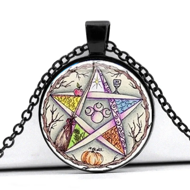 

Pentacle, Wiccan necklace, Tree of Life, Wiccan Star, vintage photos, glass domes, necklaces, gifts for women, amulets.