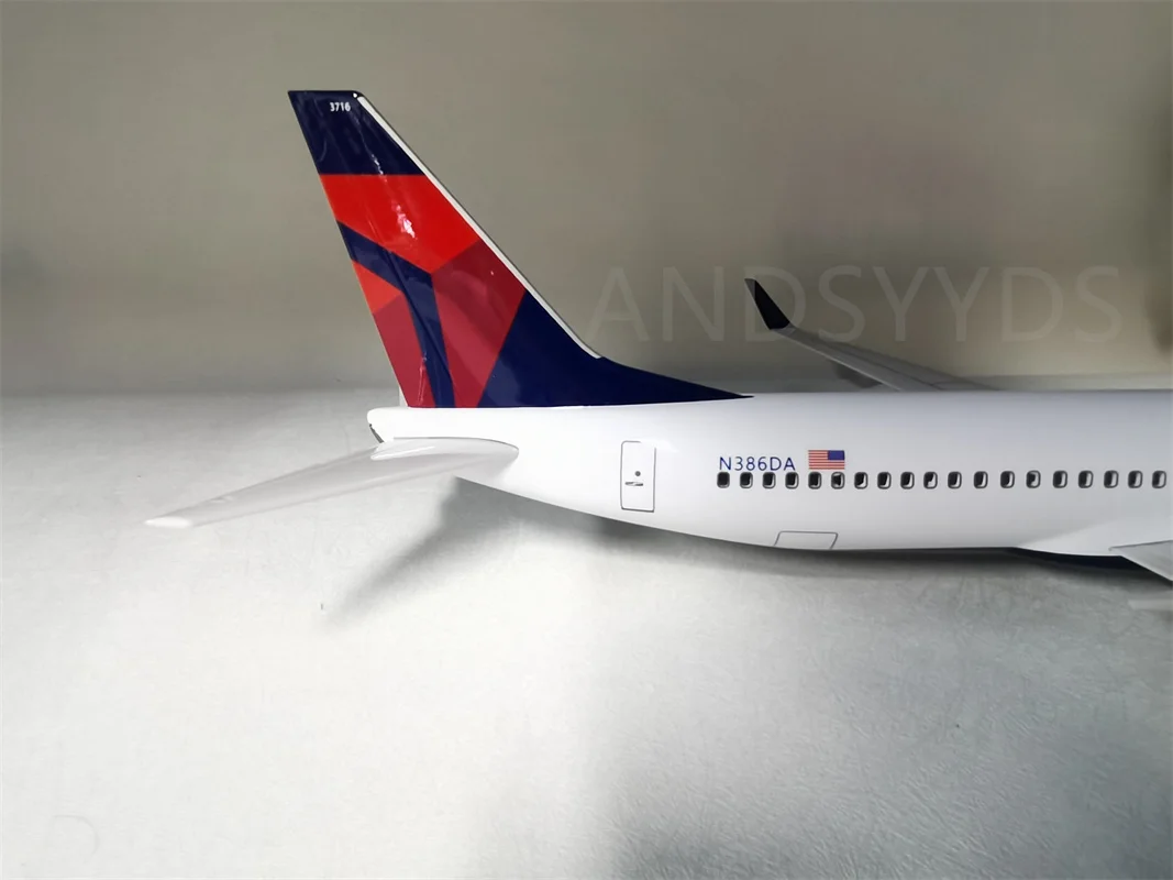 Delta Air Lines Airbus B737 Модель самолета 47 см масштаб 1:142 со светодиодной подсветкой на