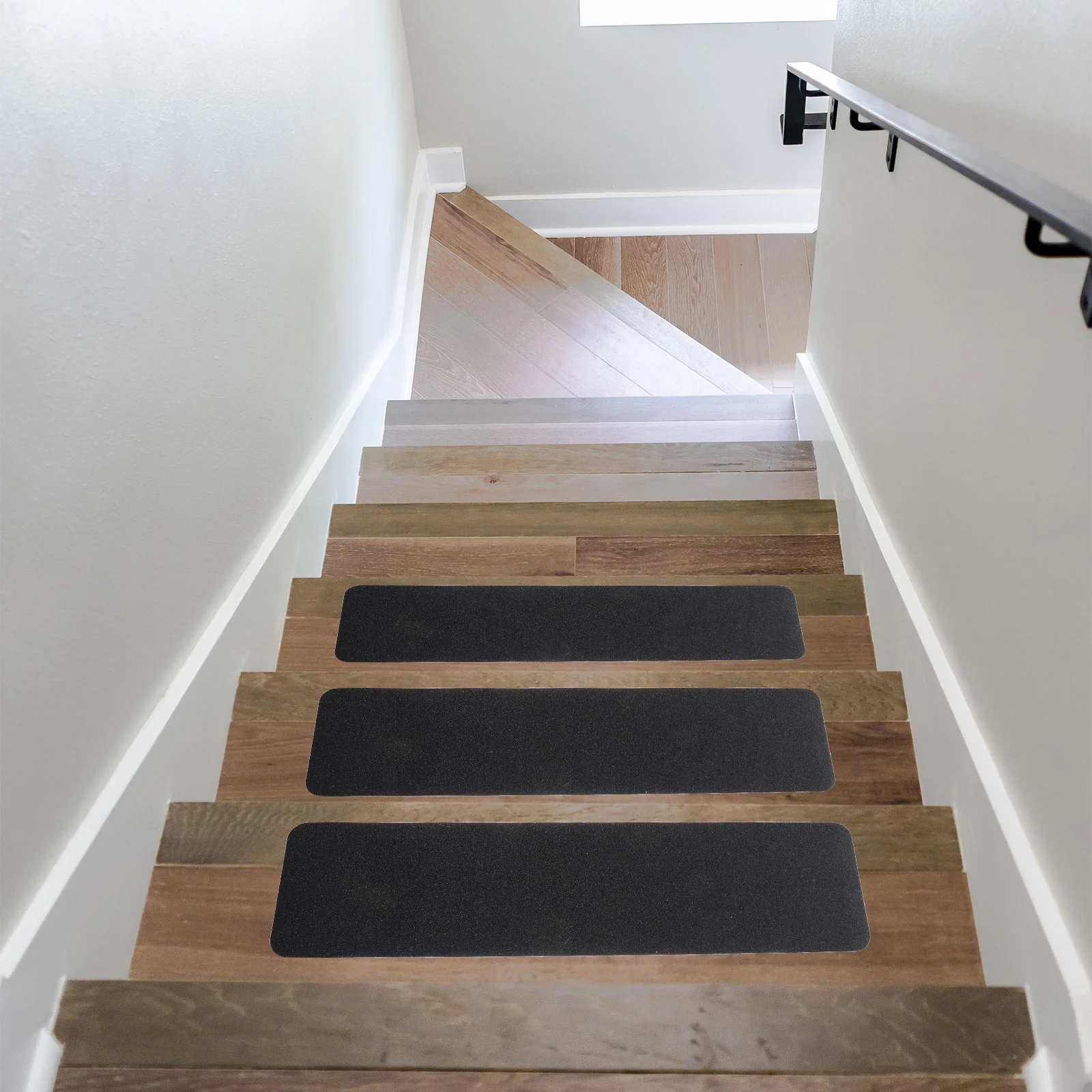 Рисунок 3 - абразивные ленты для лестницы