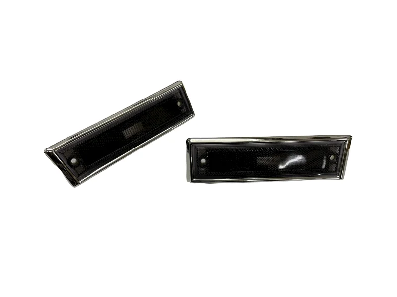 2 х боковые габаритные фонари черного цвета с хромированной отделкой для Chevrolet GMC