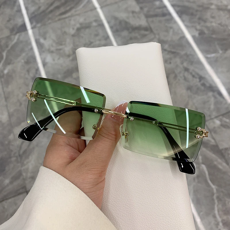 Vintage Fashion 2021 New Sunglasses Rimless Frameless Rectangle Shades Gradient UV400 Summer Traveling Sun Glasses for Women
