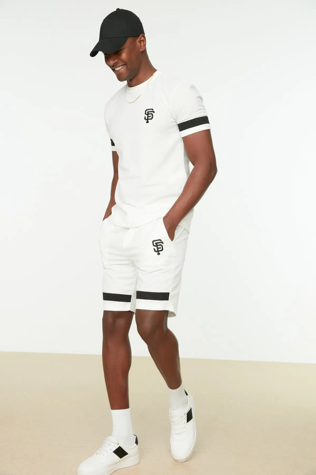 

Men's Regular Fit Tracksuit Team TMNSS21EM0077