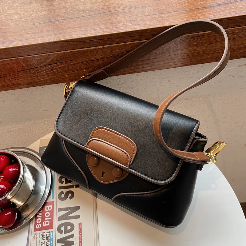 

Vintage Style Women's Bag 2022 French Niche Design New Ins Texture Fashion Shoulder Bag Classic Armpit Bag Square Bag