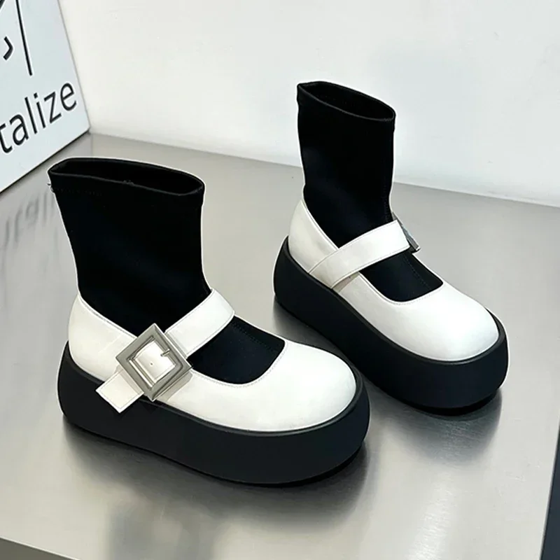Женские зимние ботильоны на плоской подошве и платформе кожаная обувь трендовая