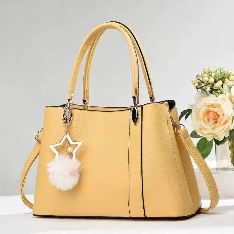 

Fashionable Luxury Casual Women's Bag 2023 New High Grade Handbag Pendant Large Capacity Shoulder Bag for Women